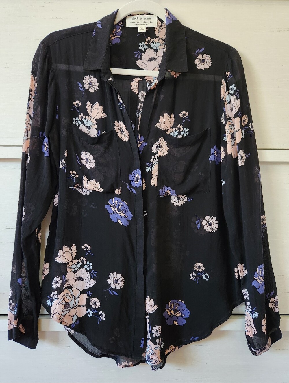 Anthropologie Cloth & Stone Tavira Buttondown Top Black Pink Floral Womens Small